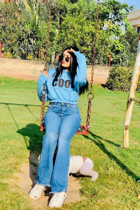 Rohini High End Photo 1 of 10